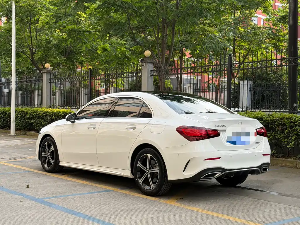 Mercedes-Benz A-Class 2023 — фото 9