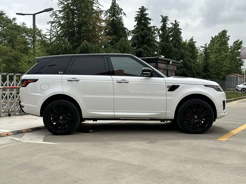 Land Rover Sport 2018 — фото 4