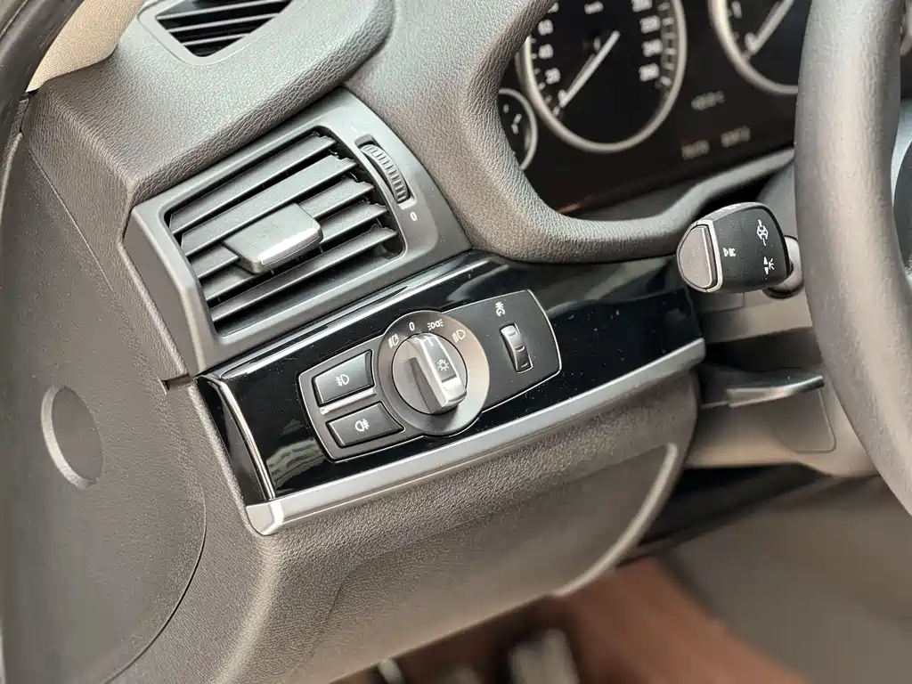 BMW X3 2016 — фото 16