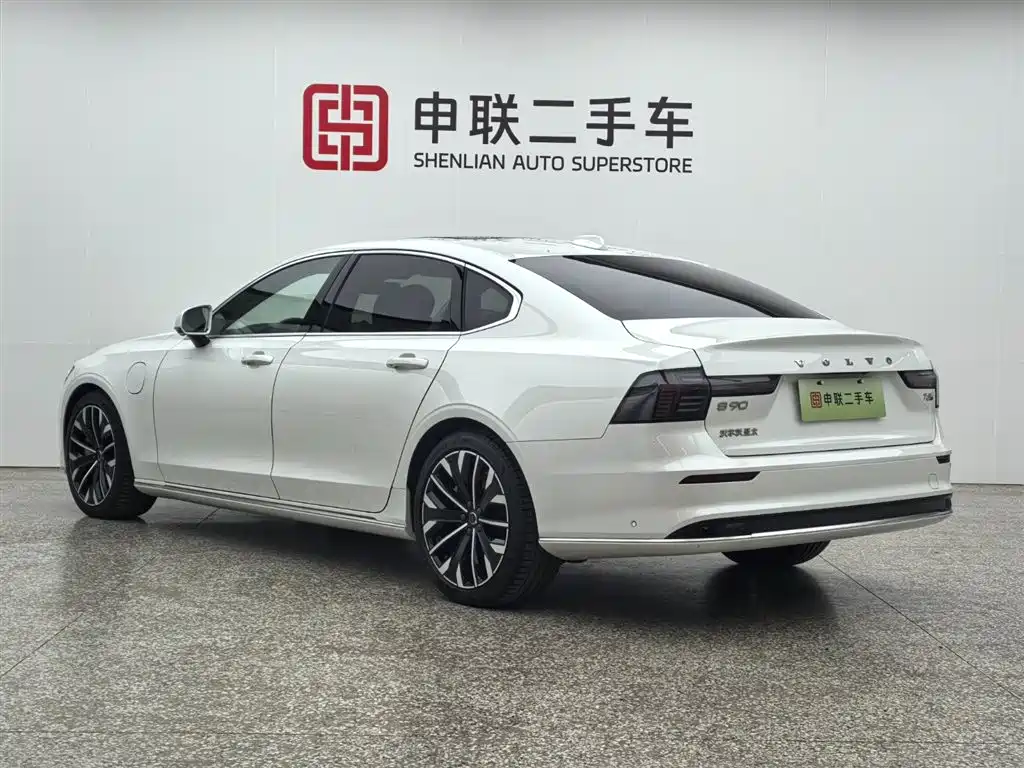 Volvo S90 PHEV 2025 — фото 3