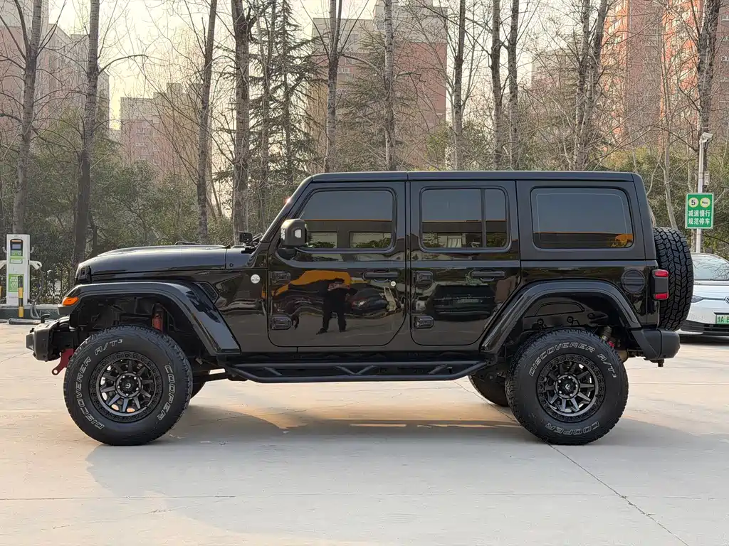 Jeep Wrangler 2021 — фото 4
