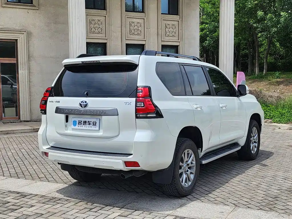 Toyota Prado 2020 — фото 15