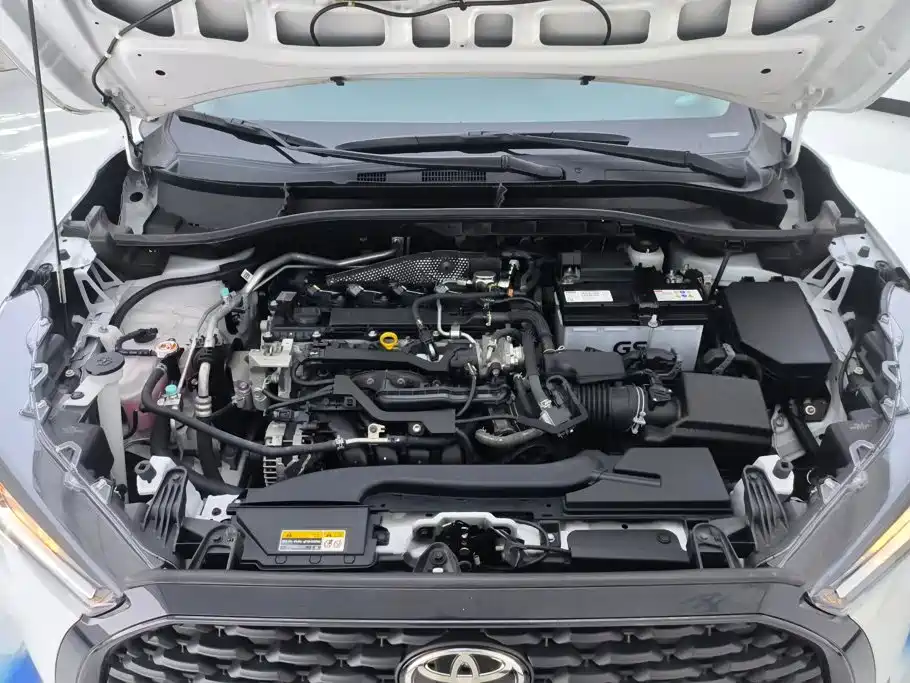 Toyota Corolla Cross 2022 — фото 10