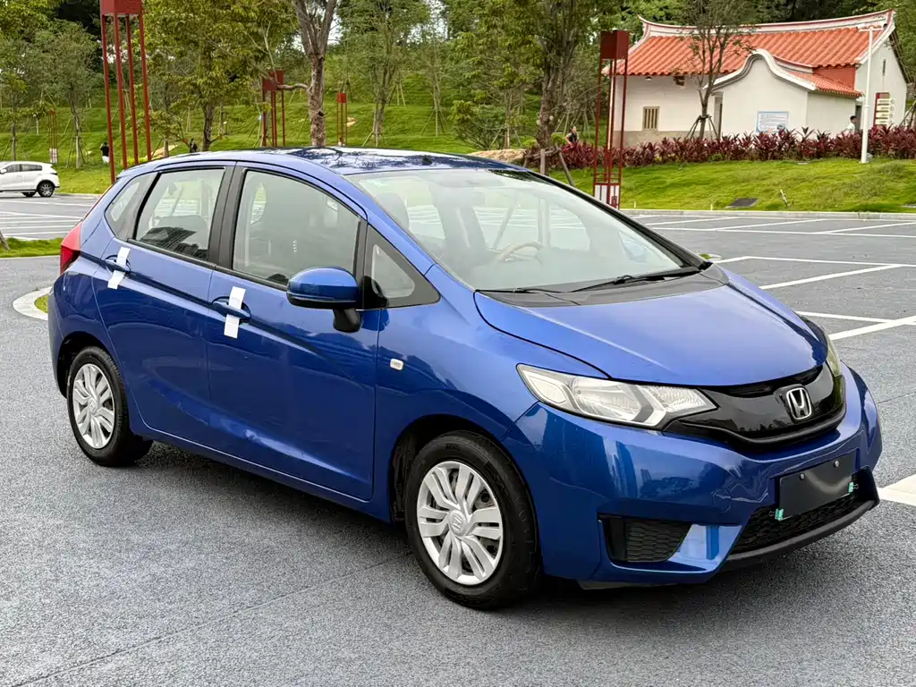 Honda Fit 2015 — фото 3