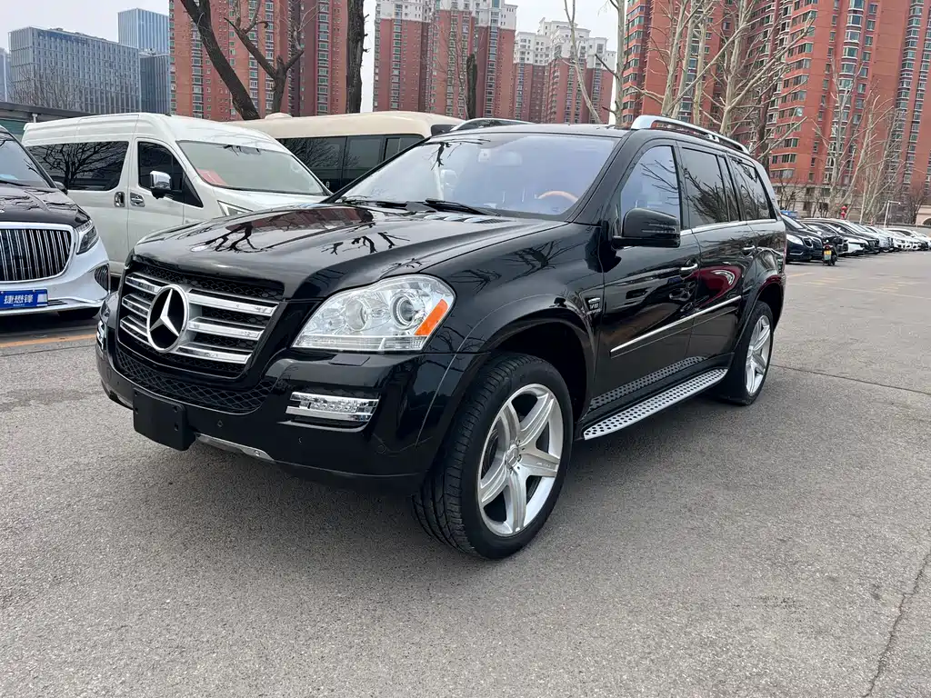 Mercedes-Benz GL-Class 2010 — фото 1