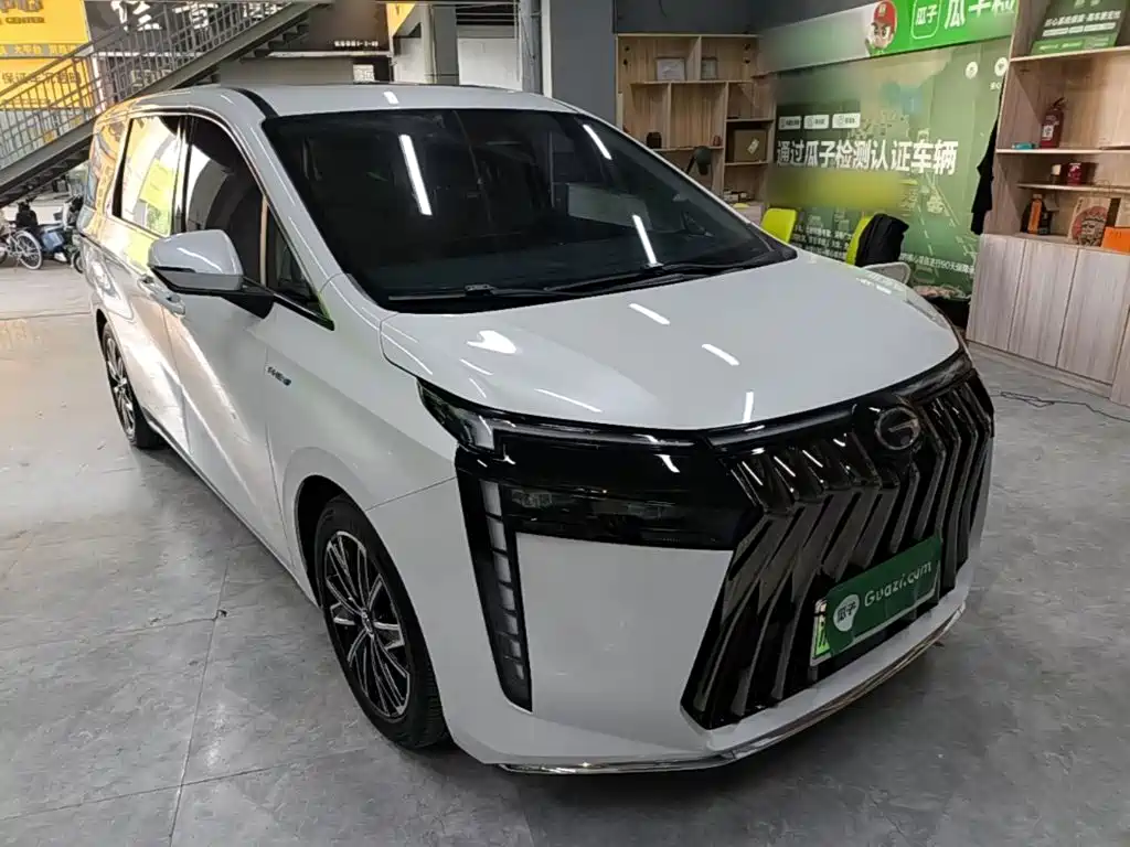 GAC Motor E8 PHEV 2024