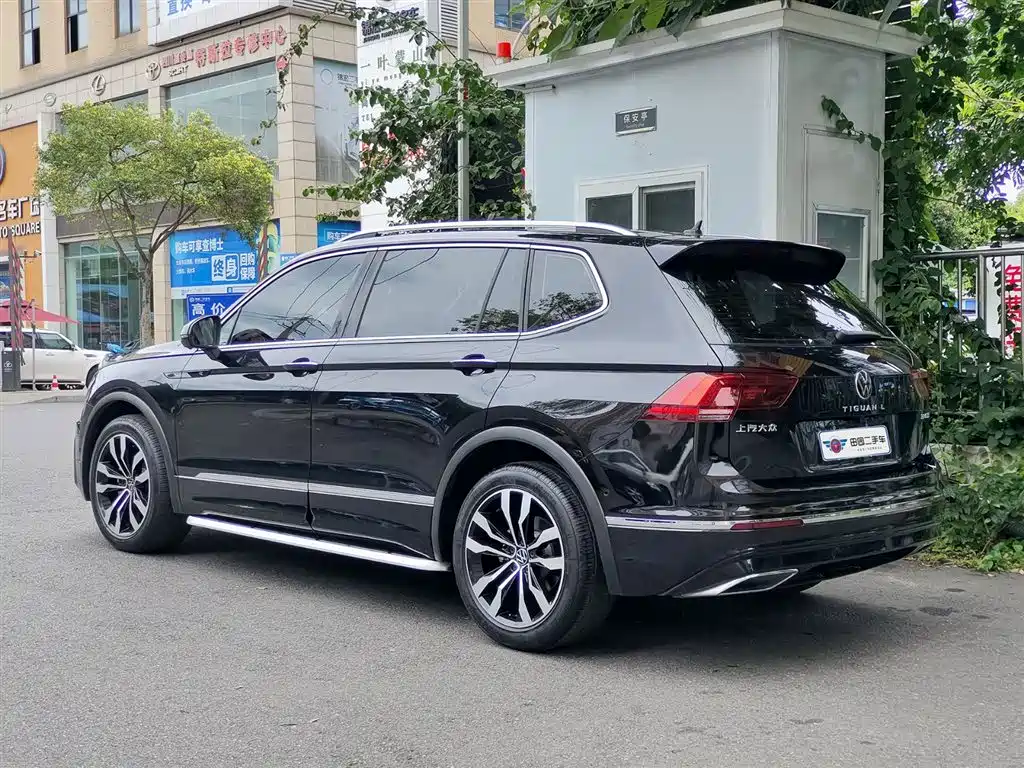 Volkswagen Tiguan L 2021