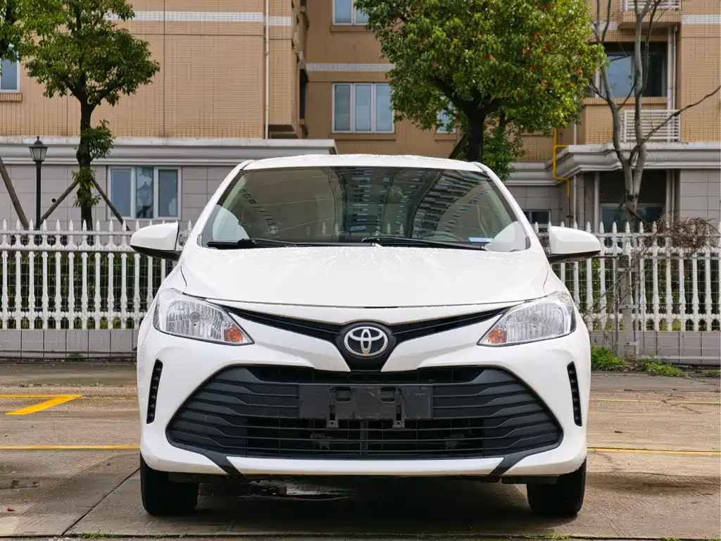 Toyota Vios 2017 — фото 2