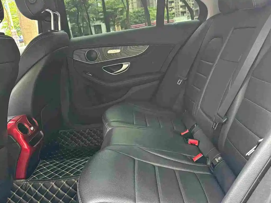Mercedes-Benz C-Class 2019 — фото 10