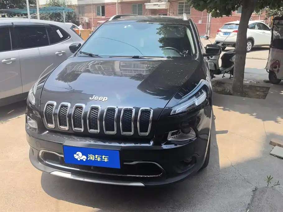 Jeep Cherokee 2021