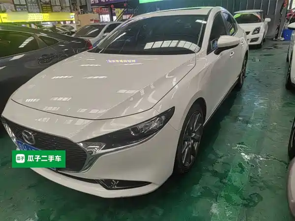 Mazda 3 Axela 2021