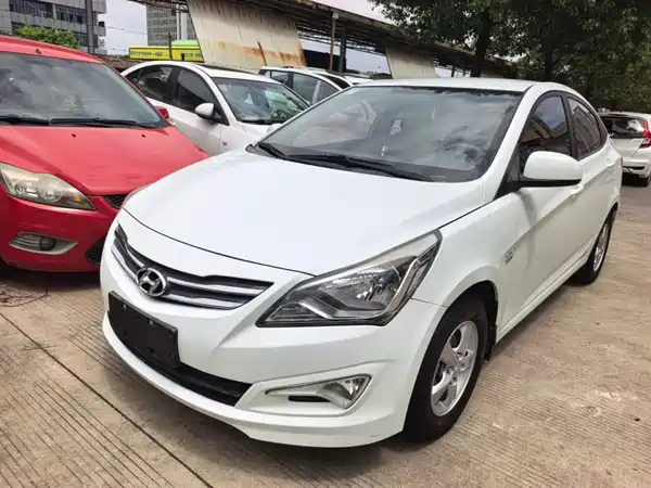 Hyundai Accent 2016