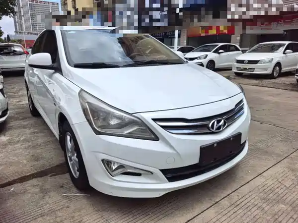 Hyundai Accent 2016
