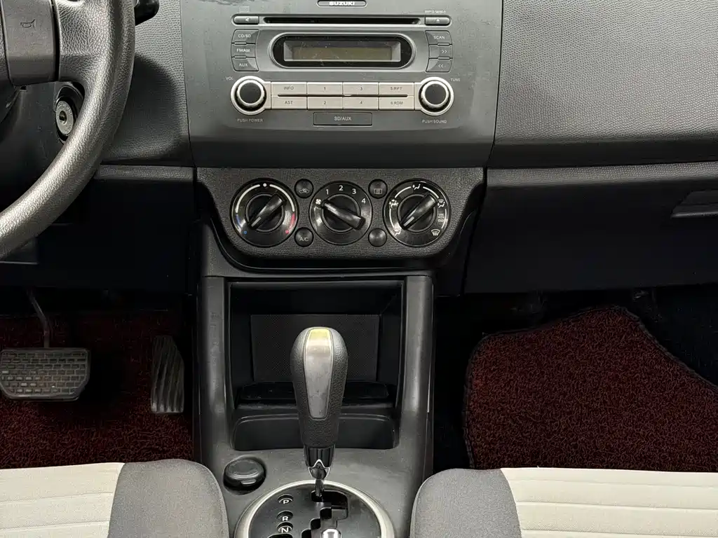 Suzuki Swift 2016 — фото 12
