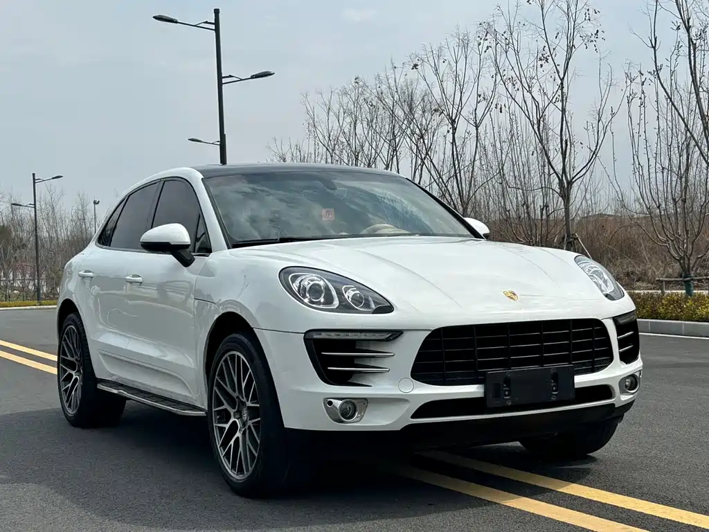 Porsche Macan 2016