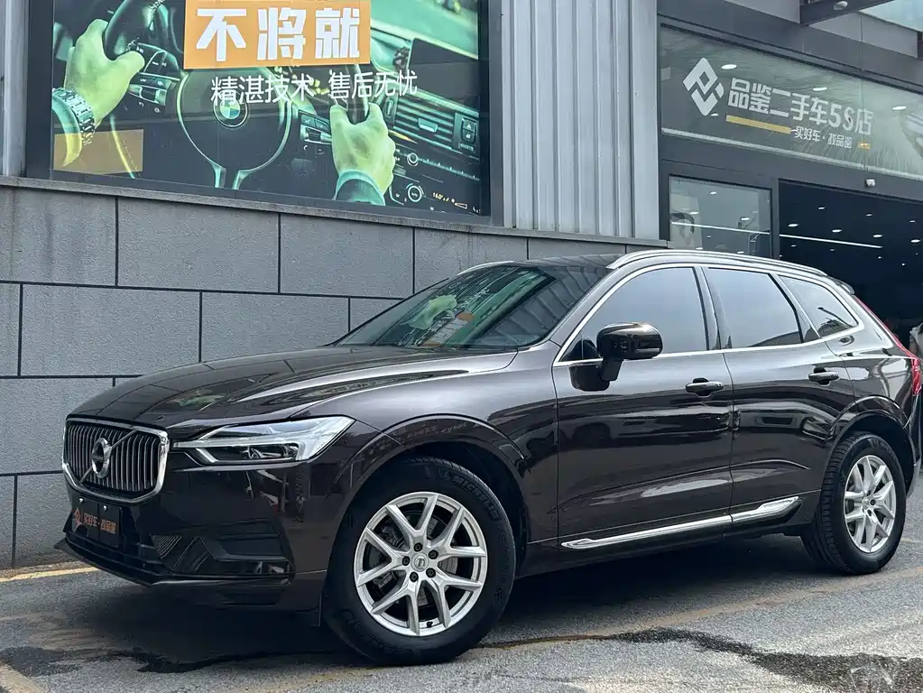 Volvo XC60 2019