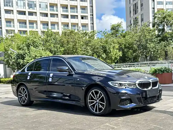 BMW 3 Series 2022