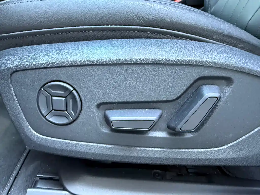 Audi A6 2022 — фото 12