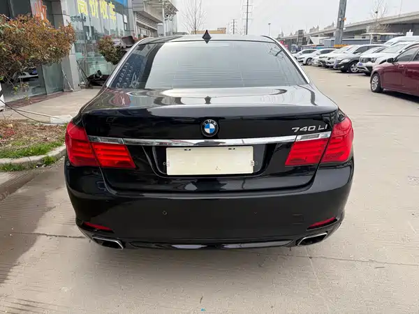 BMW 7 Series 2009