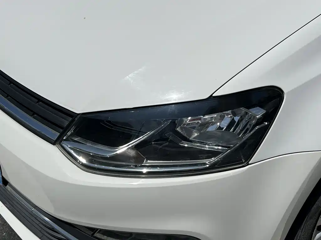 Volkswagen Polo 2018 — фото 15