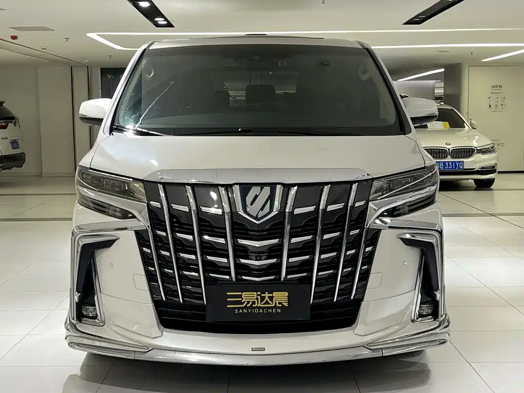 Toyota Alphard 2021 — фото 2