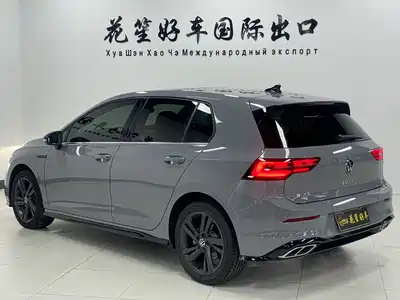Volkswagen Golf 2024