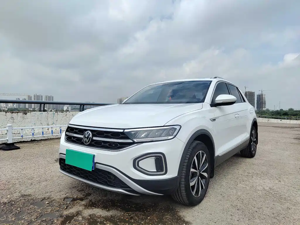 Volkswagen T-Roc 2025
