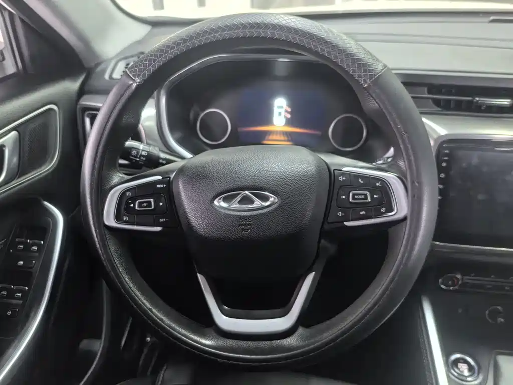 Chery Tiggo 8 2018 — фото 10