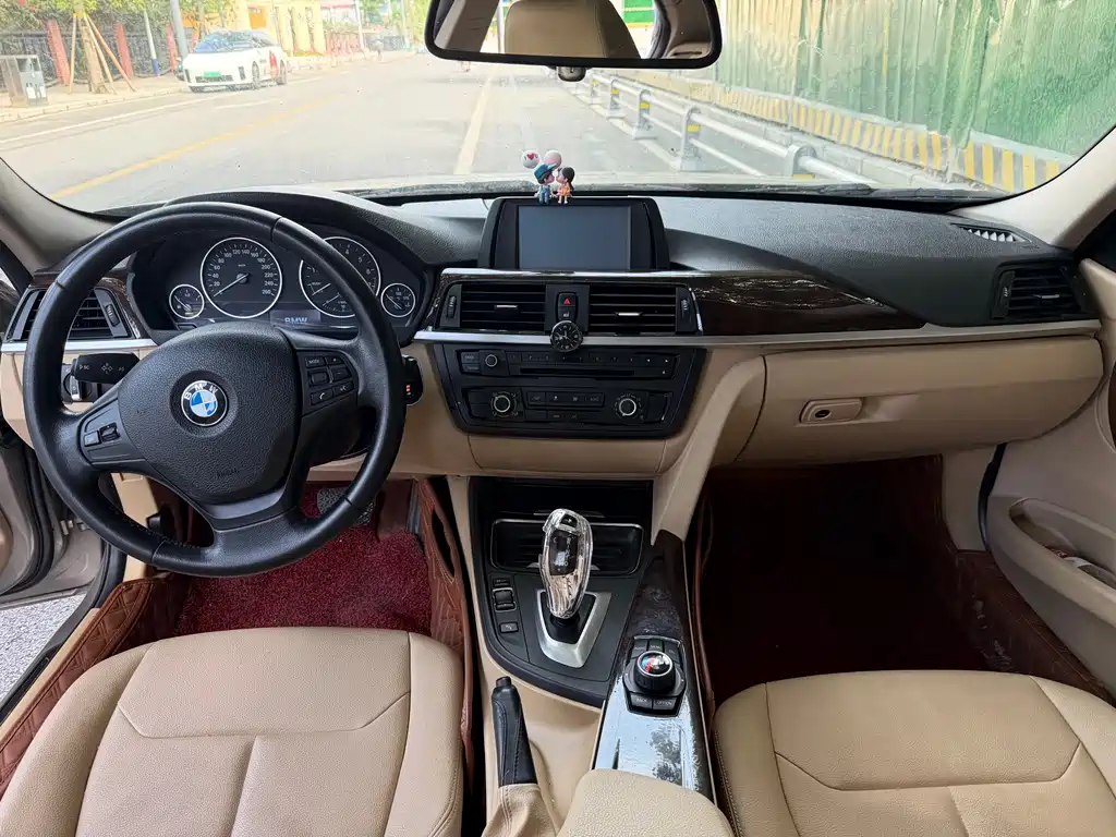 BMW 3 Series 2013 — фото 13