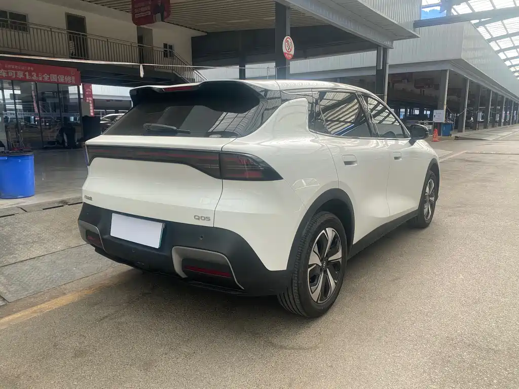 Changan Qiyuan Q05 2025