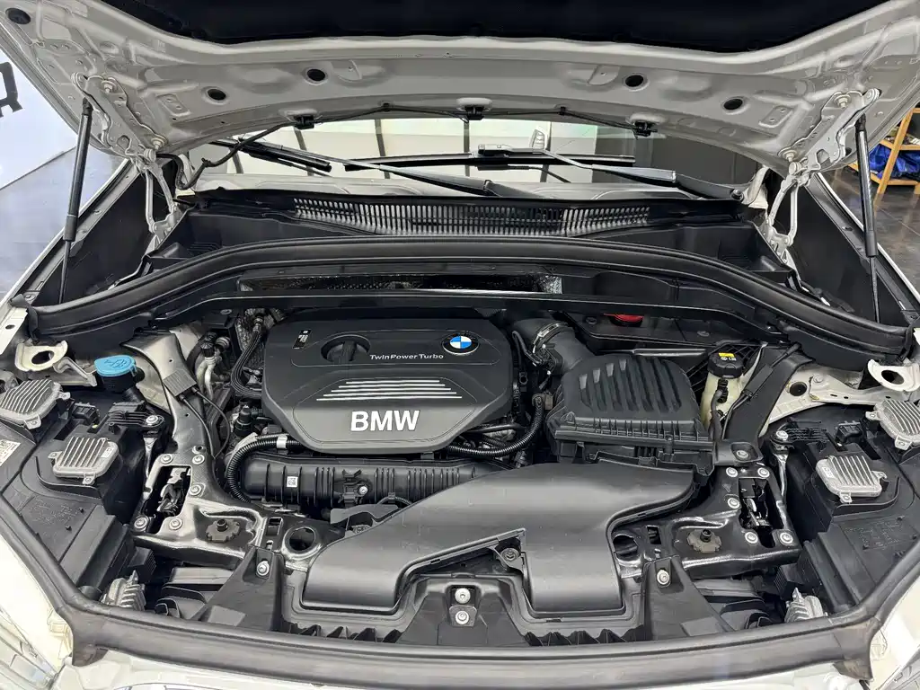 BMW X1 2016 — фото 19