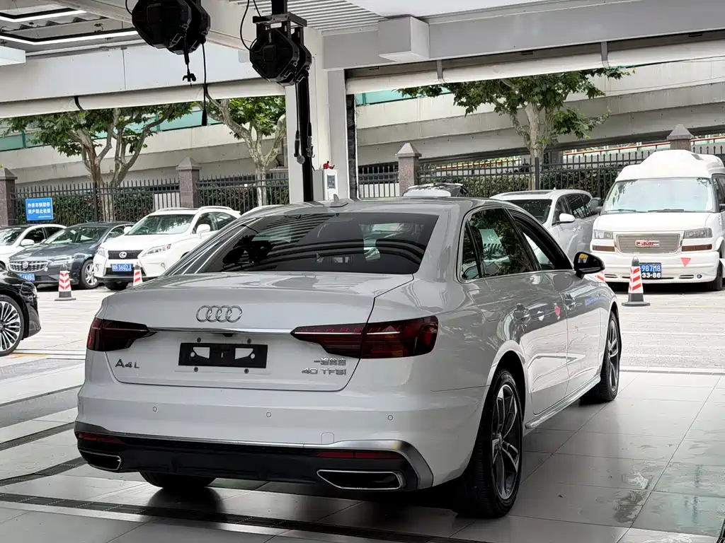 Audi A4L 2022