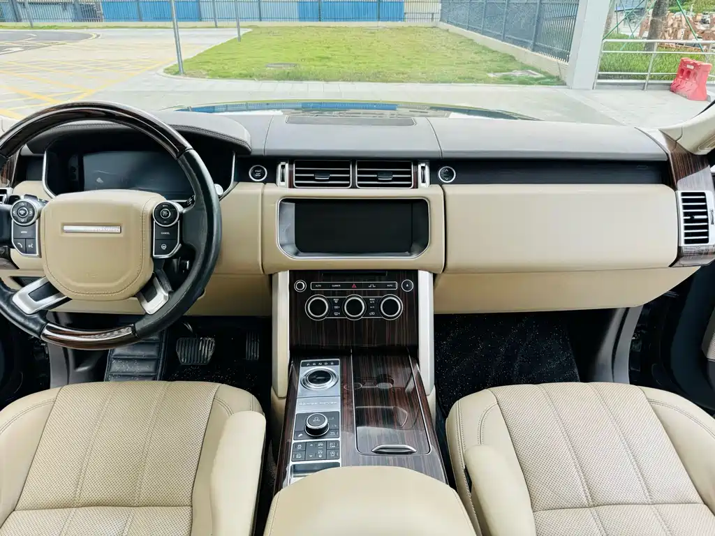 Land Rover Range Rover 2018 — фото 6
