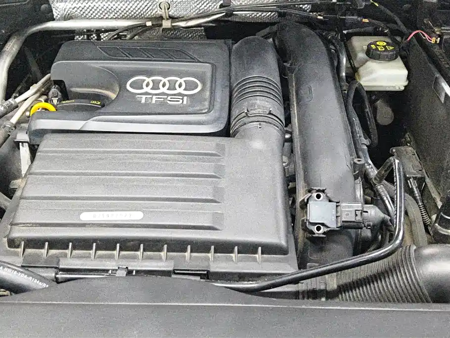 Audi Q3 2021 — фото 10