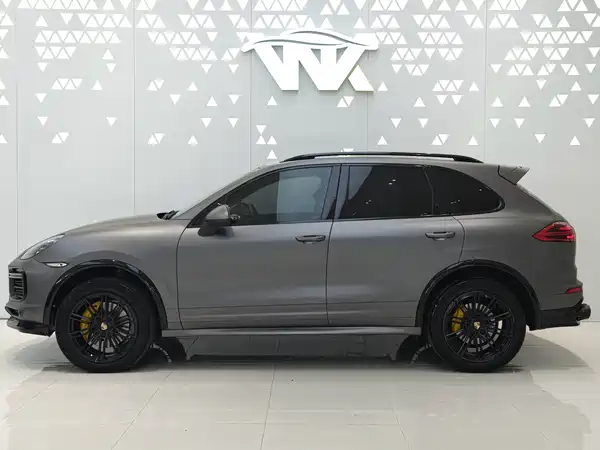 Porsche Cayenne 2013