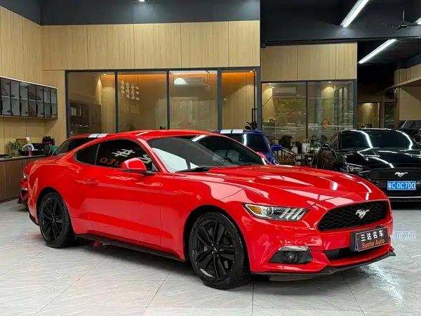 Ford Mustang 2015