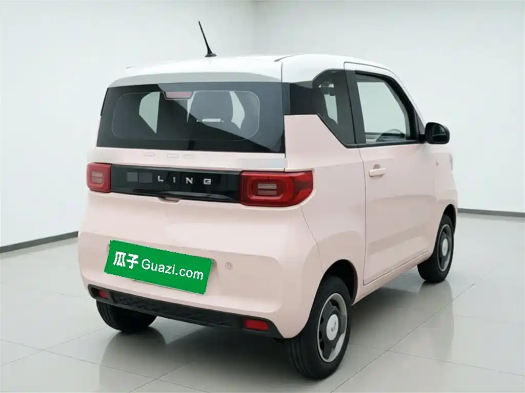 Wuling MINIEV 2023