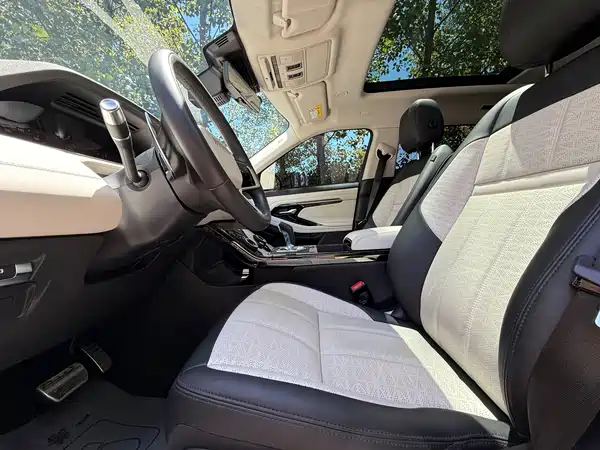 Land Rover Range Rover Evoque 2022