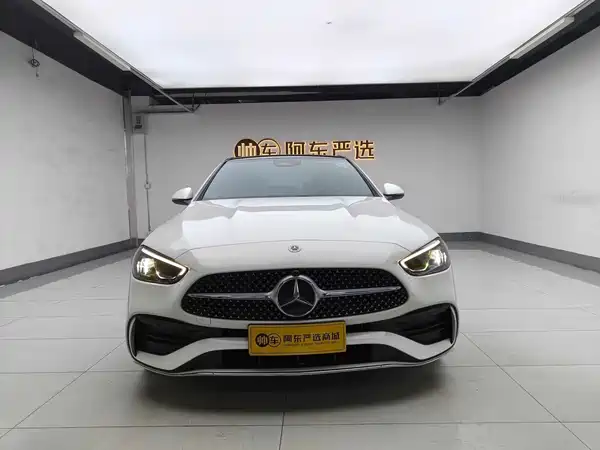 Mercedes-Benz C-Class 2022