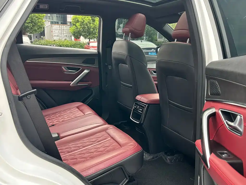 Jetour X70 PLUS 2024 — фото 14
