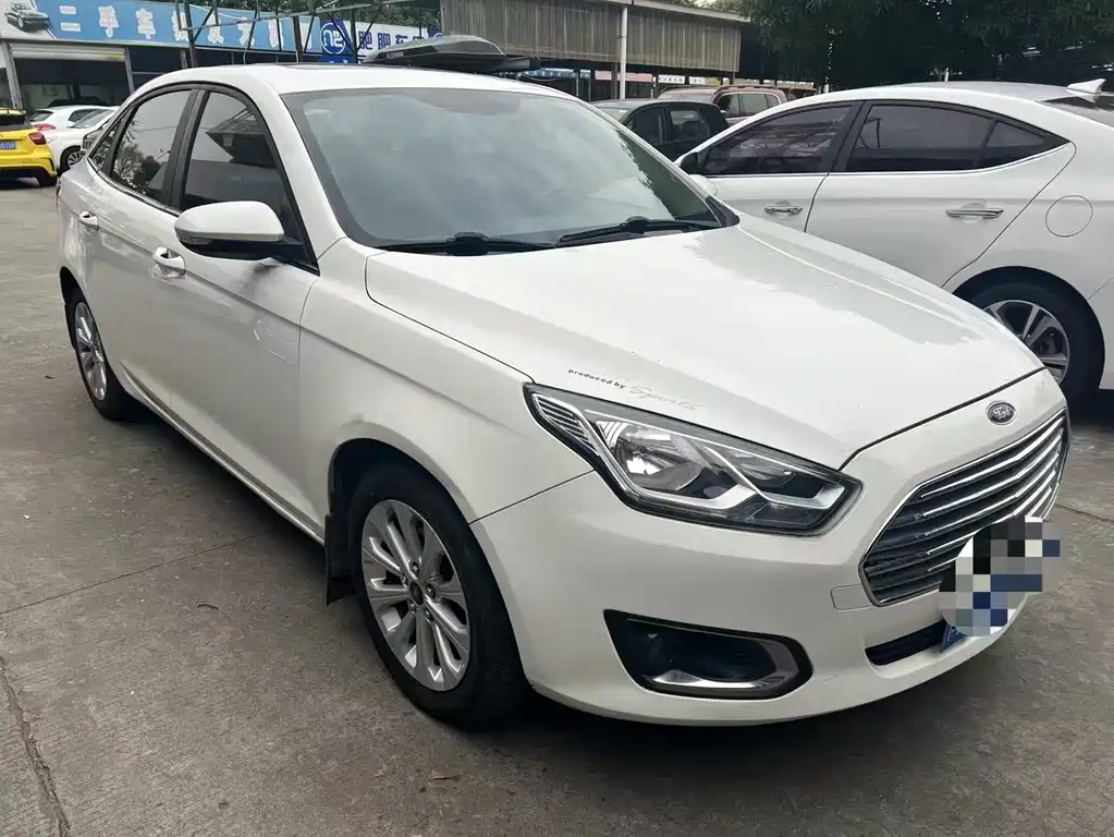 Ford Forrest 2016