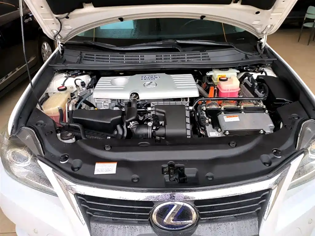 Lexus CT 2015 — фото 20