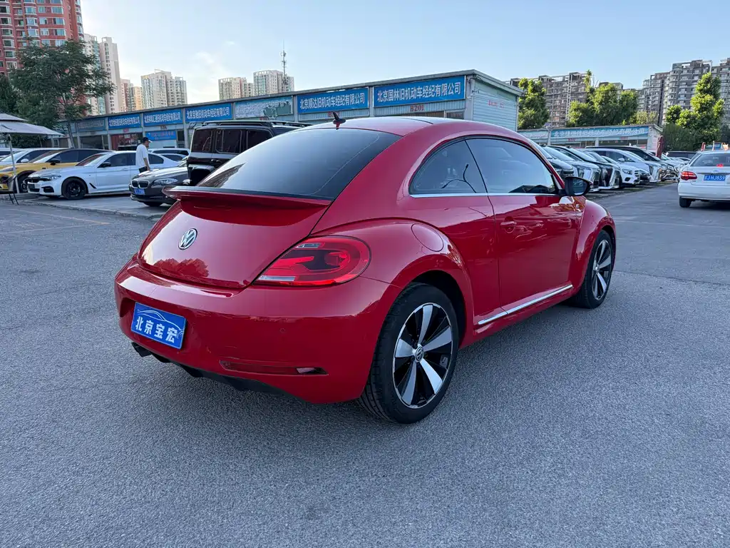 Volkswagen Beetle 2014 — фото 15