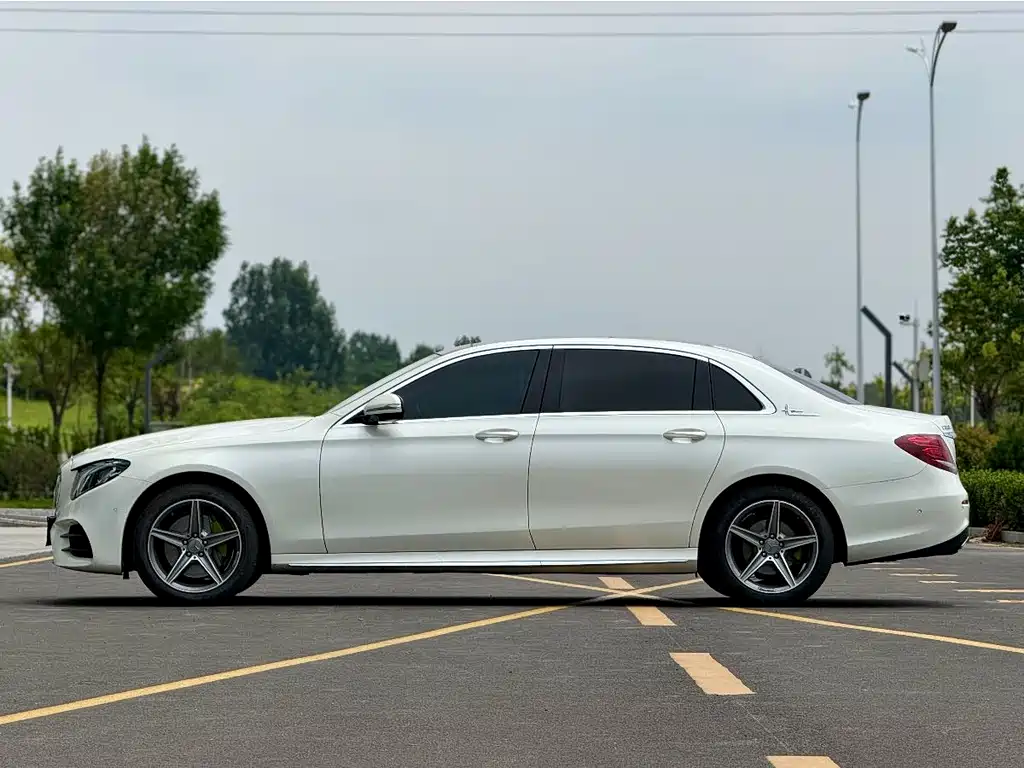 Mercedes-Benz E-Class 2018