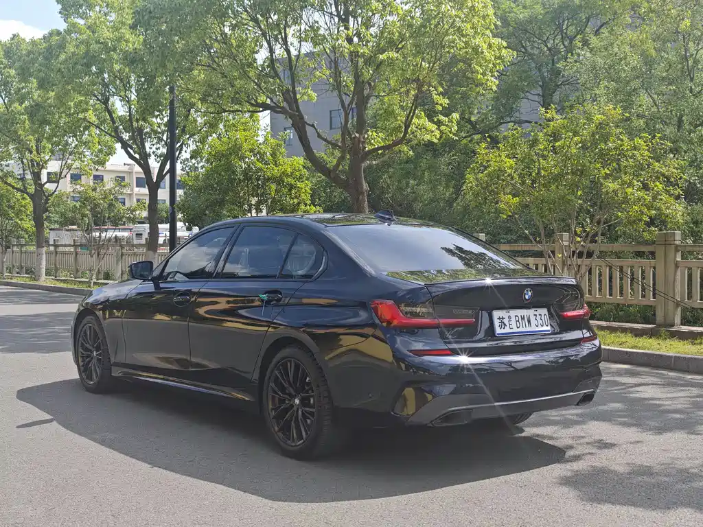 BMW 3 Series 2020 — фото 16