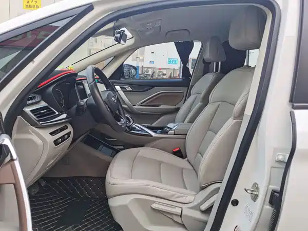 Geely Jiaji 2019