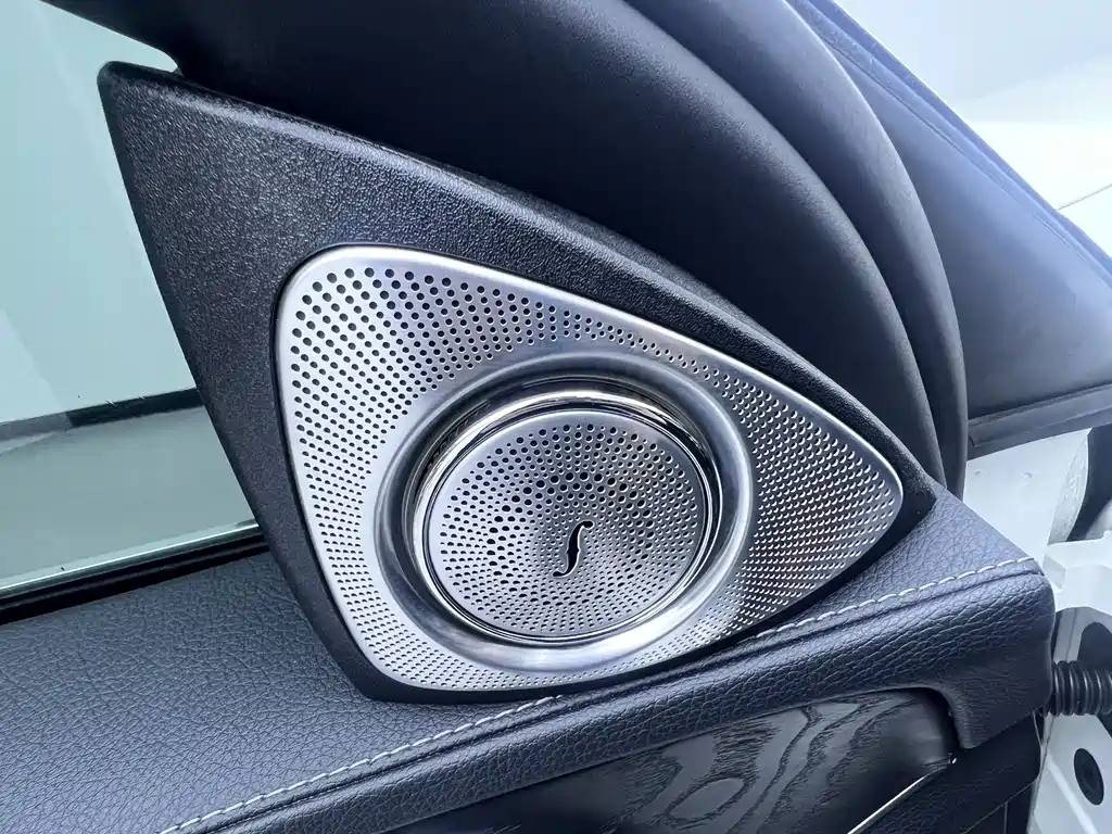 Mercedes-Benz C-Class 2020 — фото 22