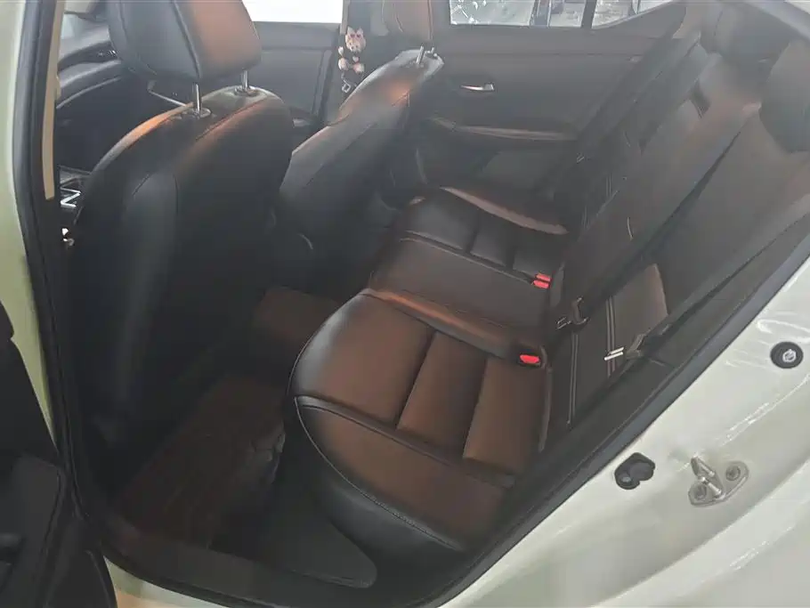 Nissan Sylphy 2022 — фото 11