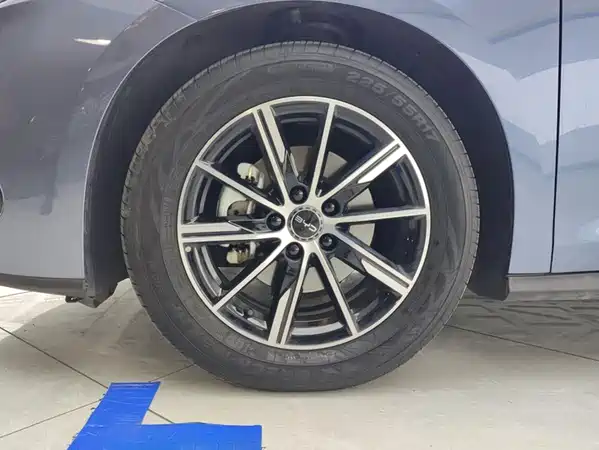 BYD Seal 06 2025