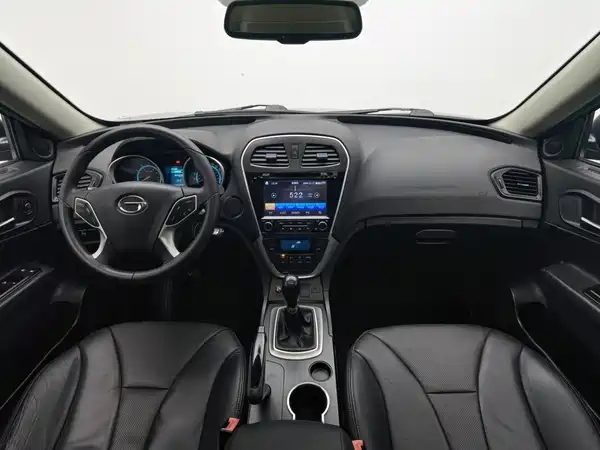 GAC Trumpchi GS5 2014
